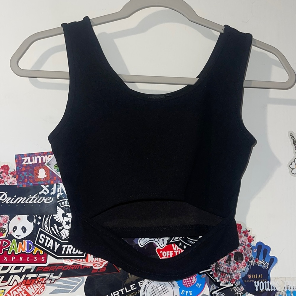 SHEIN CROP TOP